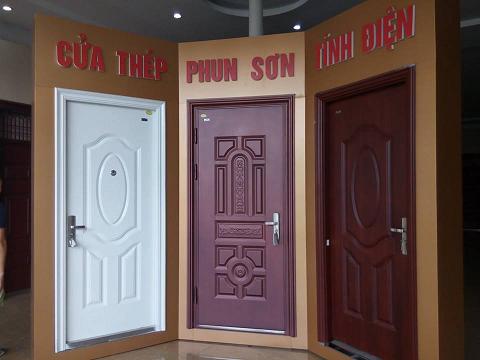 Sản phẩm cửa thép vân gỗ cao cấp